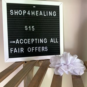 White Floral Hair Accessory ✵ Flower Pendent